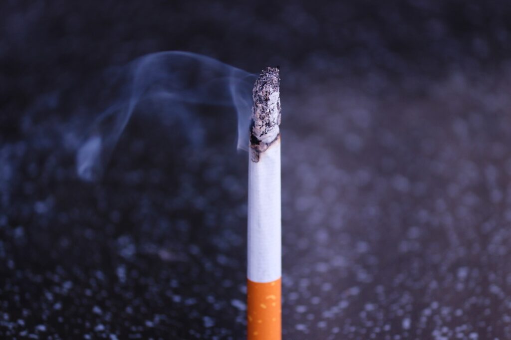 cigarette, tobacco, smoke-5151139.jpg